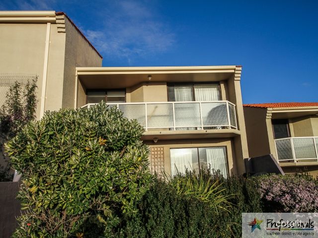 11/13 Upper Esp, Bunbury, WA 6230