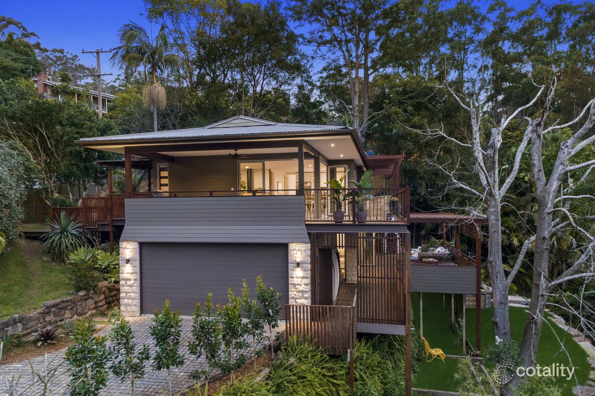 18 Cabbage Tree Ave, Avoca Beach, NSW 2251