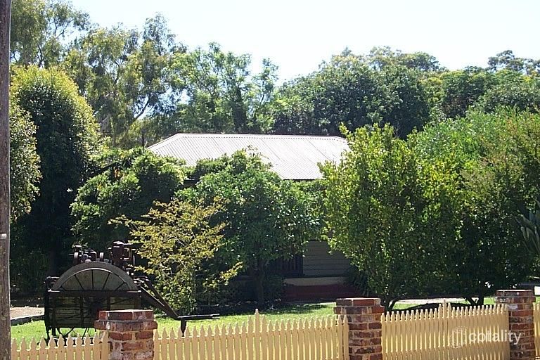 62 Williams St, Gooseberry Hill, WA 6076