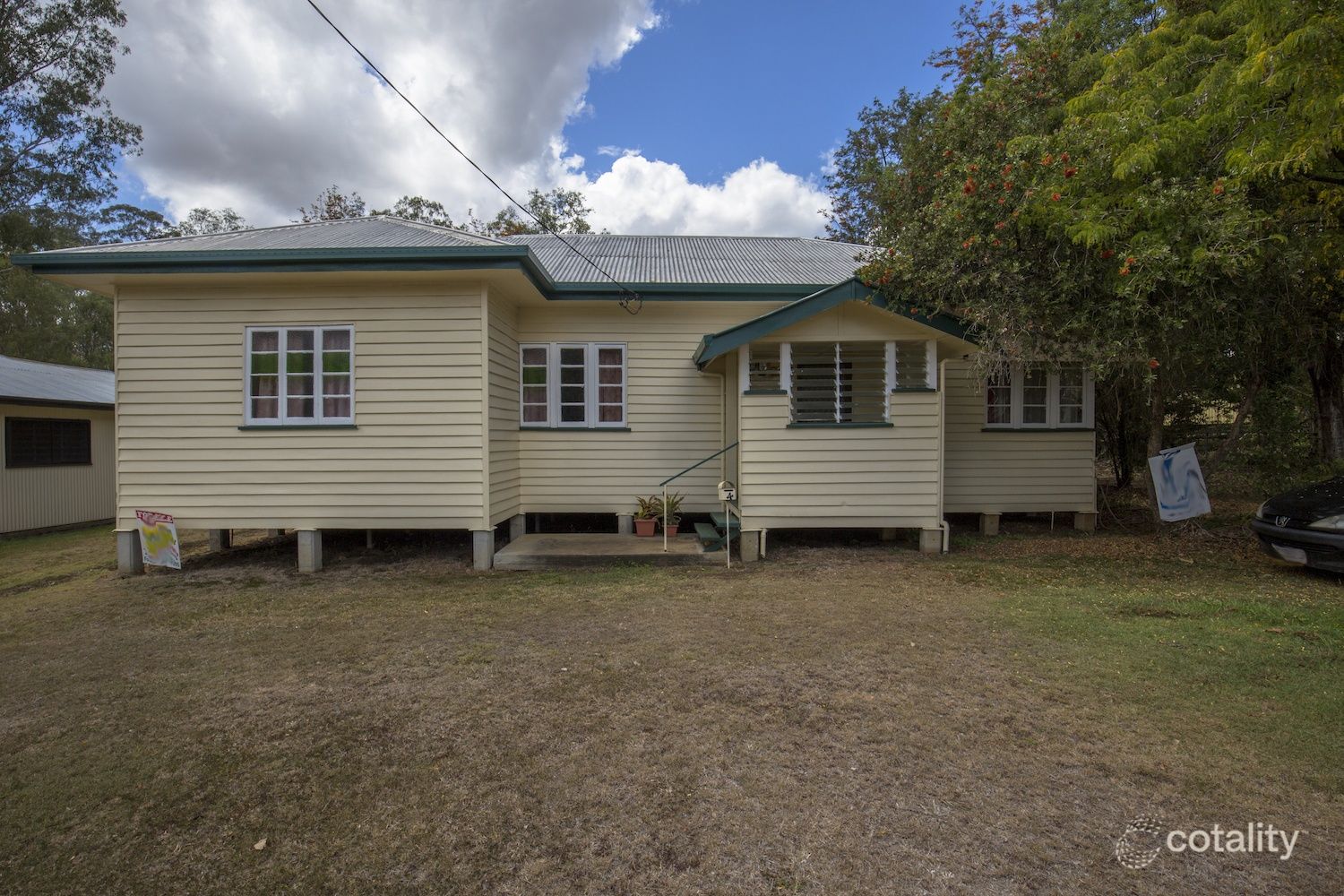 4 Campbell St, Gin Gin, QLD 4671