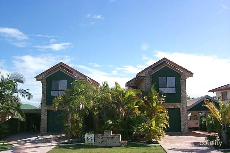 40 Port Dr, Banksia Beach, QLD 4507