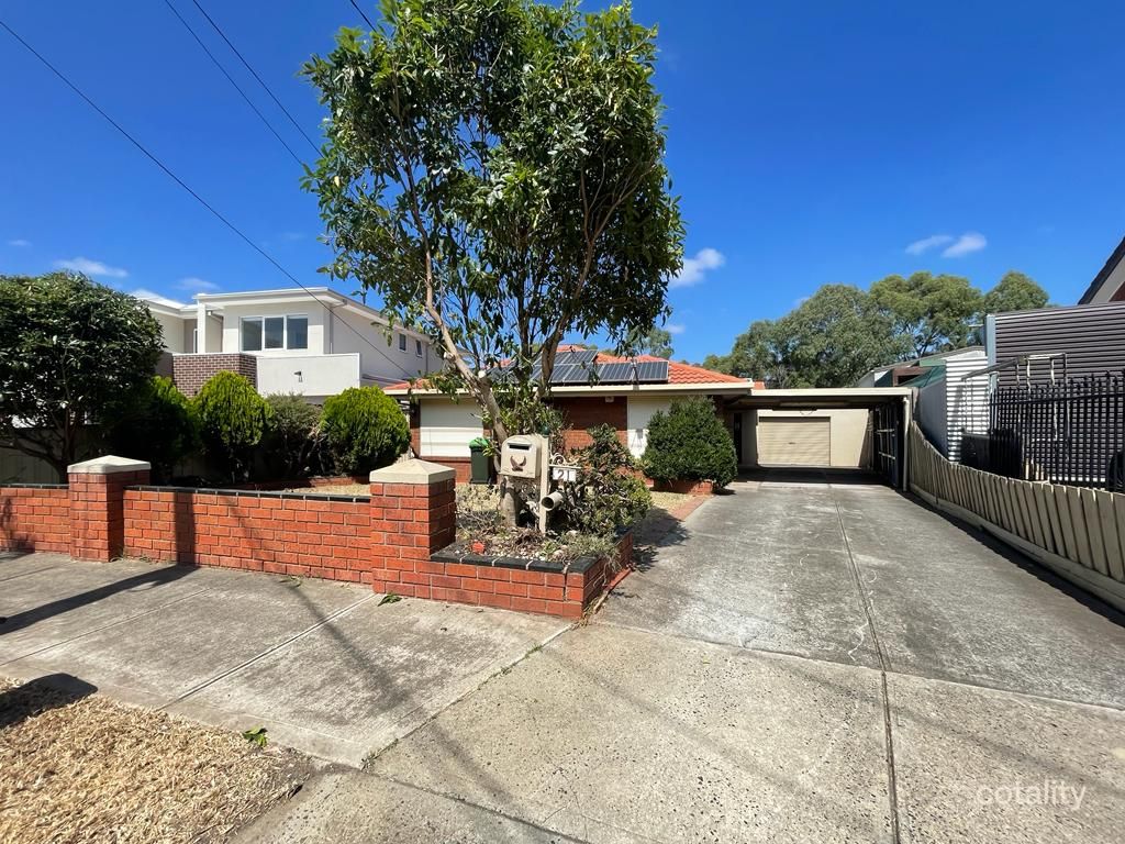 21 Leighton Cres, Deer Park, VIC 3023