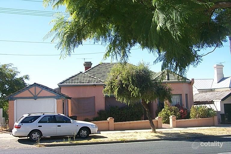 42 Joel Tce, East Perth, WA 6004