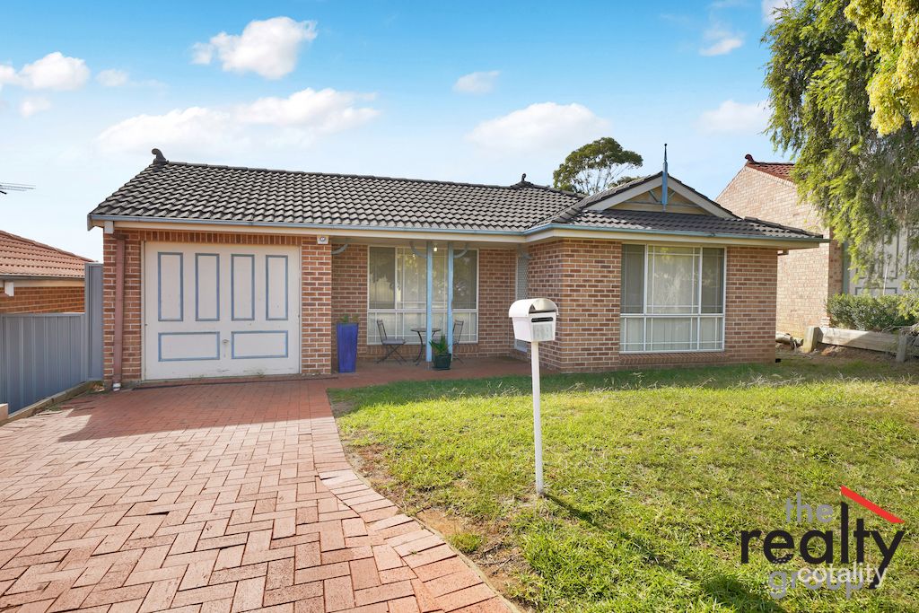 69 Parkholme Cct, Englorie Park, NSW 2560