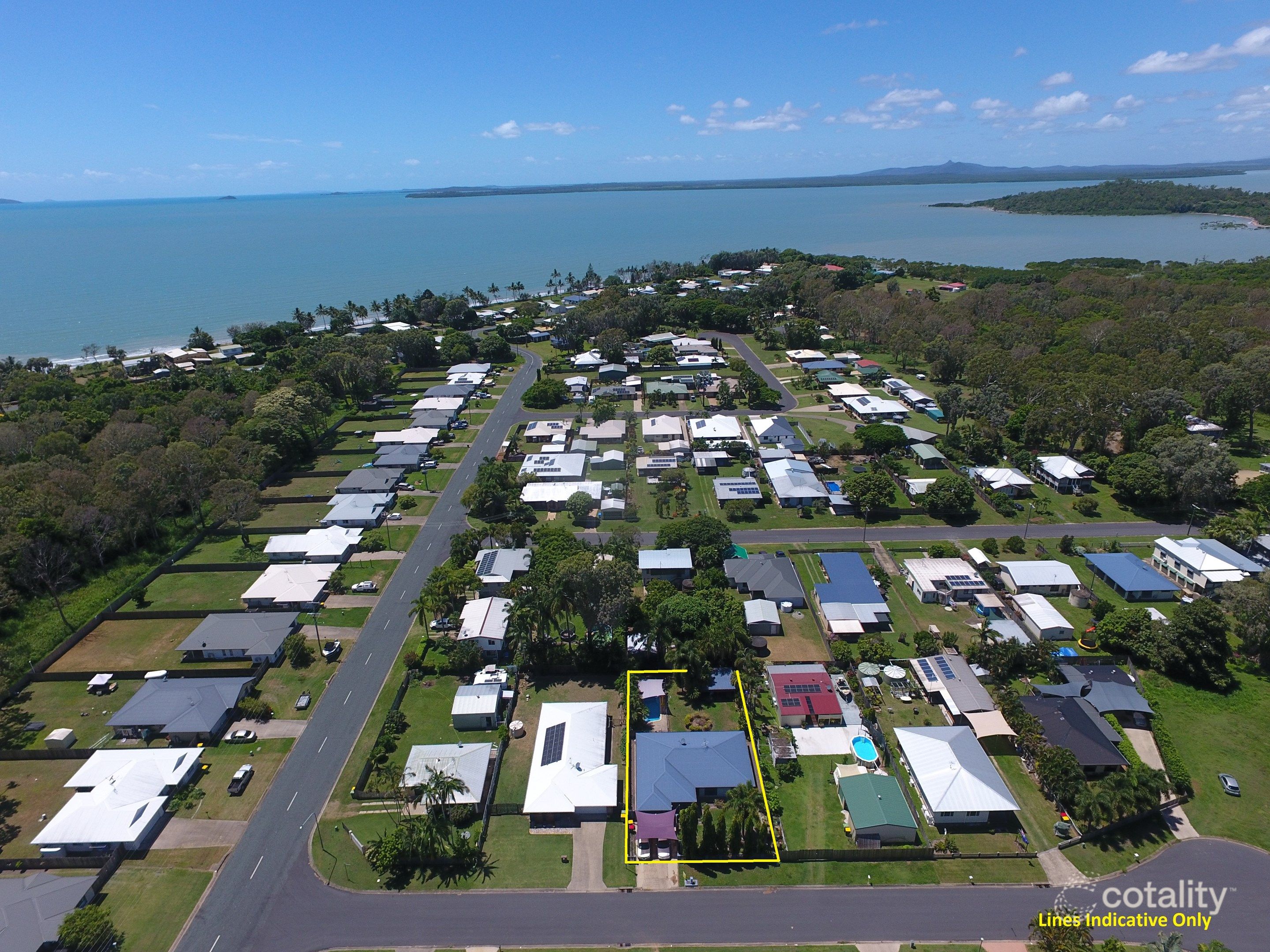 5 Rasmussen Ct, Armstrong Beach, QLD 4737