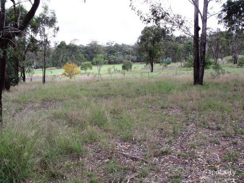 7 Mcnicholl Rd, Wattle Camp, QLD 4615