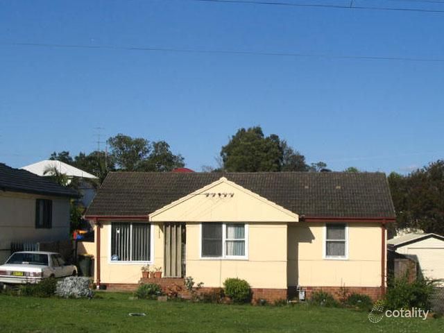 251 Northcliffe Dr, Berkeley, NSW 2506