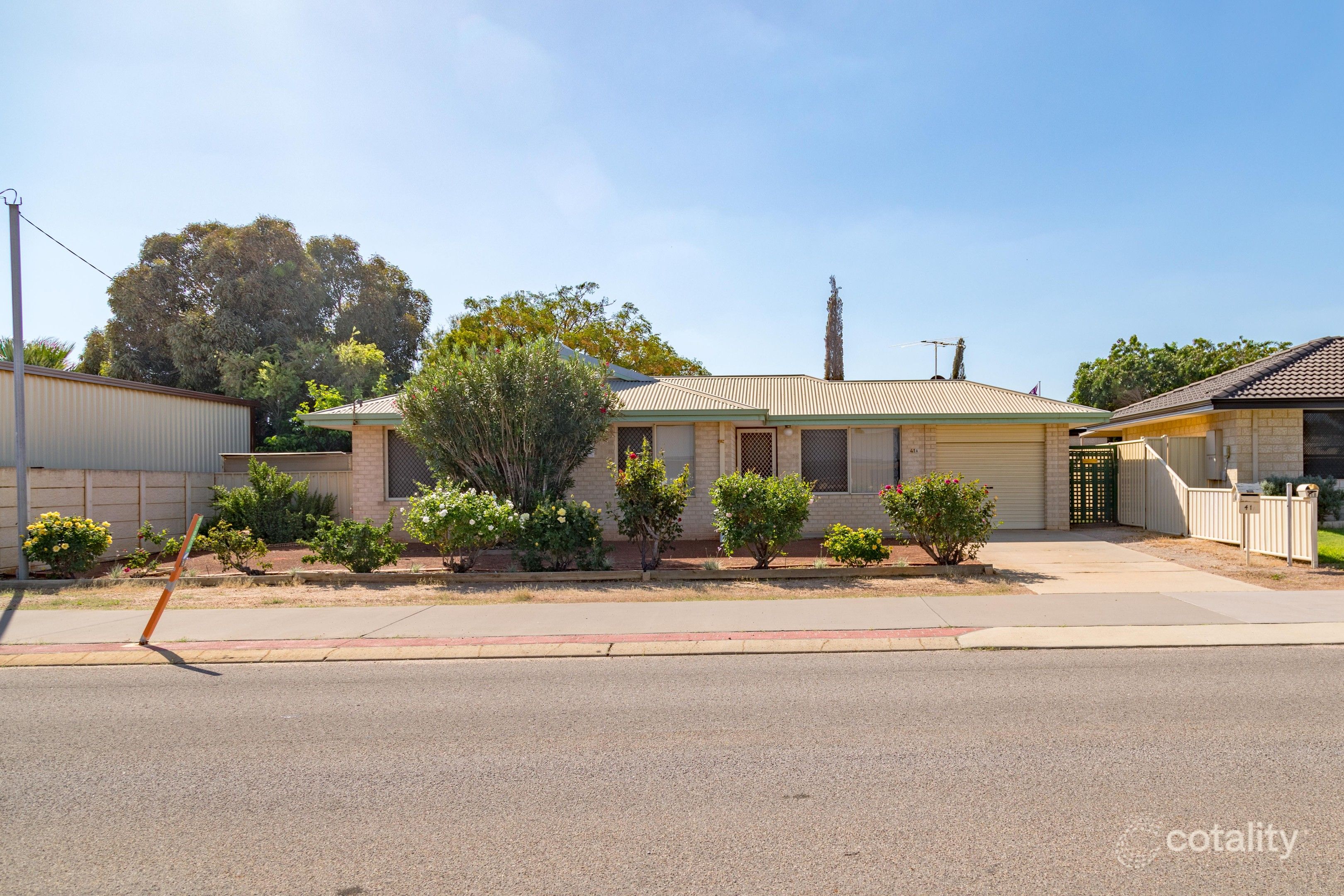41a Crowtherton St, Bluff Point, WA 6530