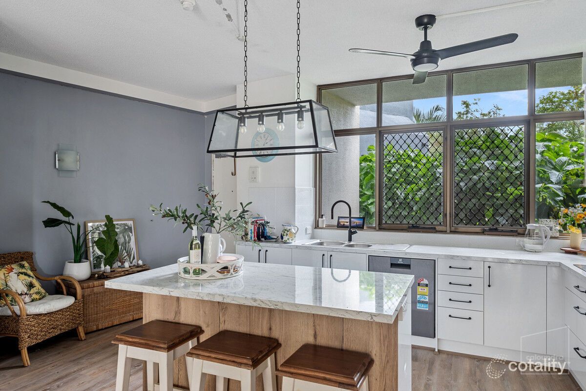 7/49 Landsborough Pde, Golden Beach, QLD 4551