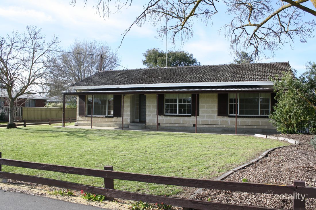 7 Moore St, Naracoorte, SA 5271