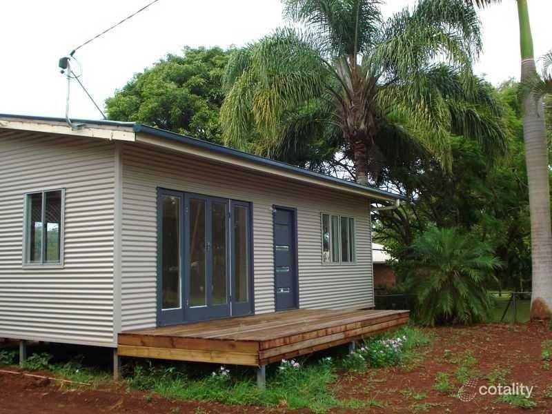 26 Leonie Cres, Lamb Island, QLD 4184