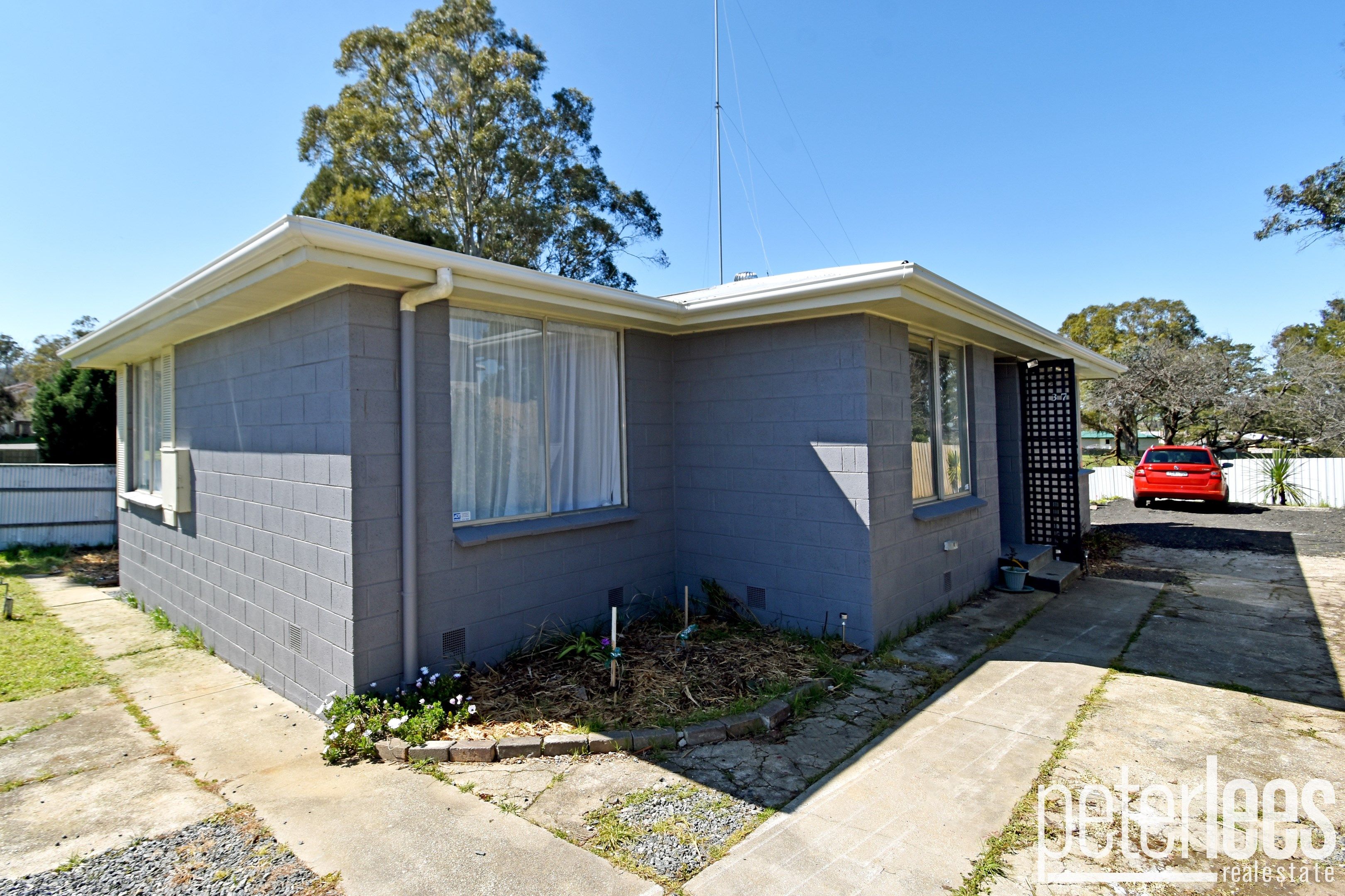 37 Pioneer Pde, Ravenswood, TAS 7250