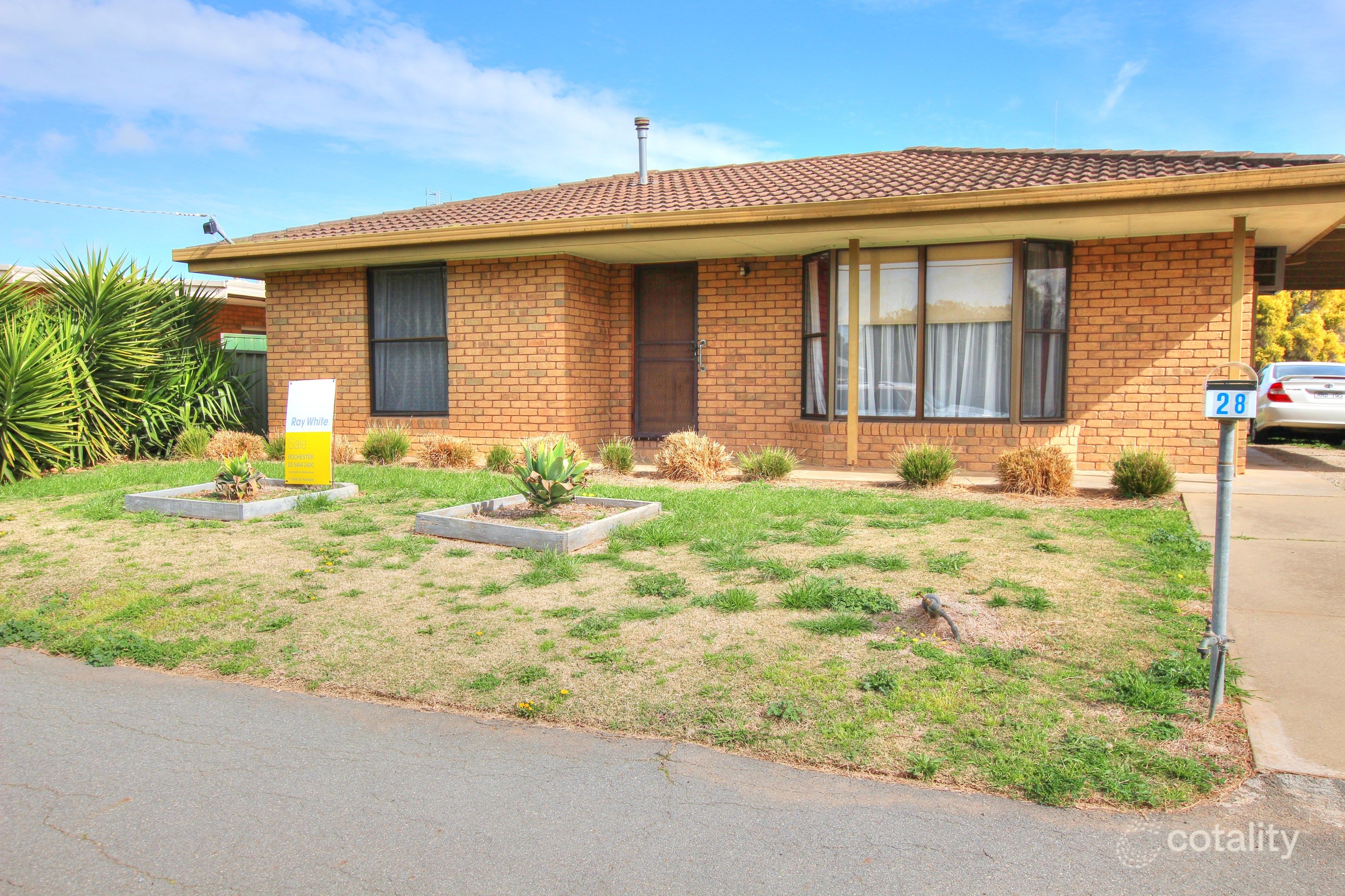 28 Campaspe St, Rochester, VIC 3561