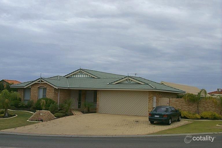 24 Carnock Way, Kinross, WA 6028