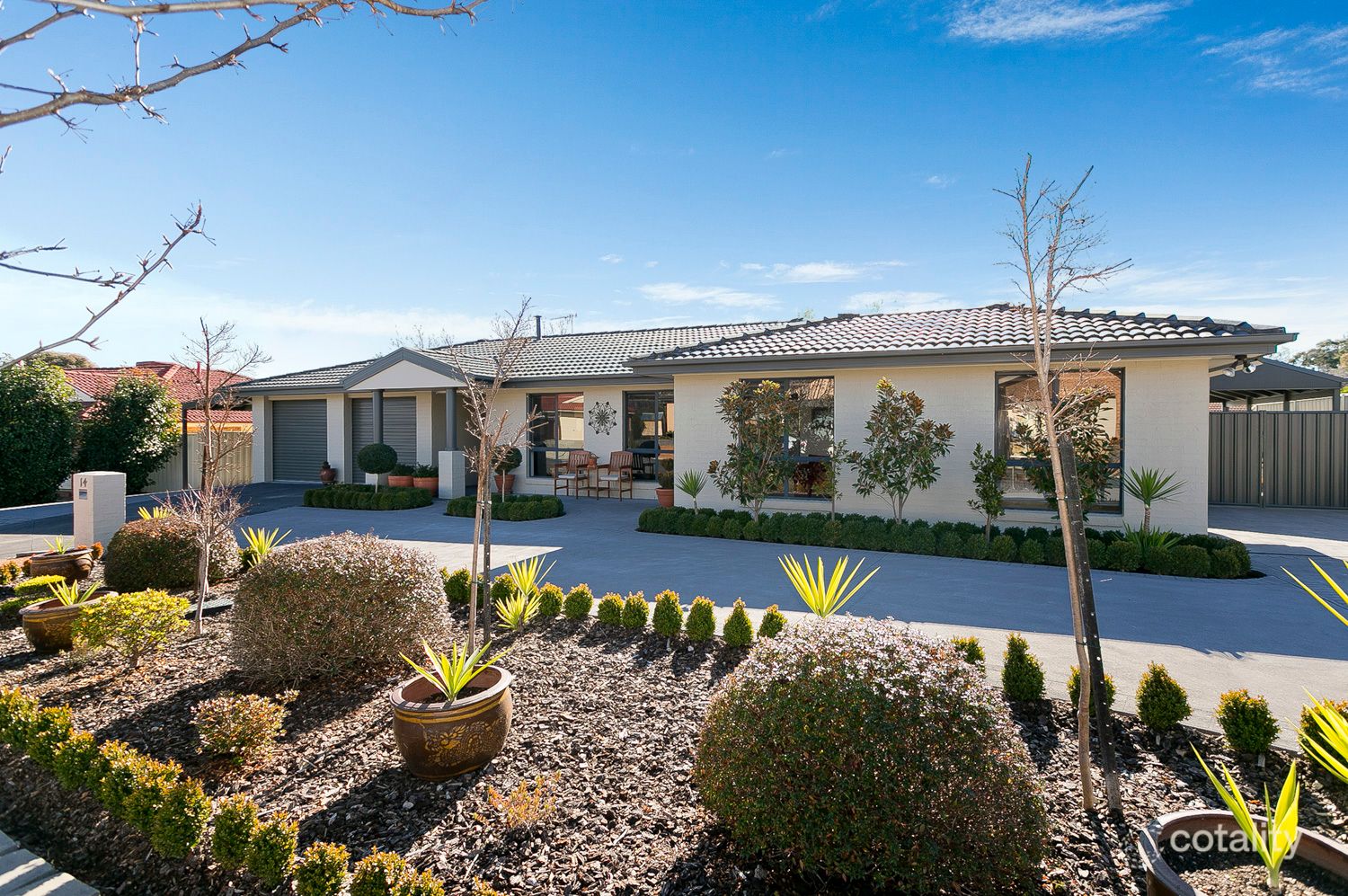 14 Telopea Pl, Queanbeyan West, NSW 2620