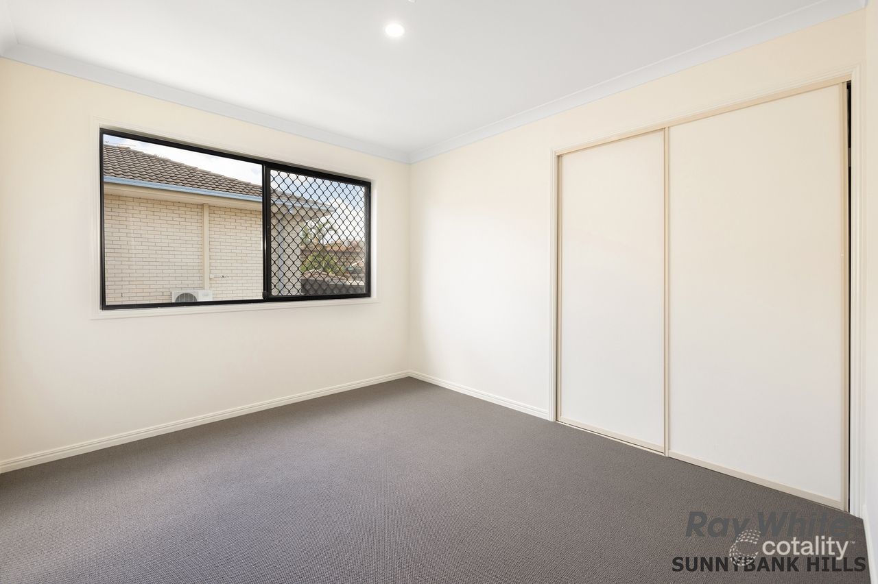 39 Saffron St, Robertson, QLD 4109