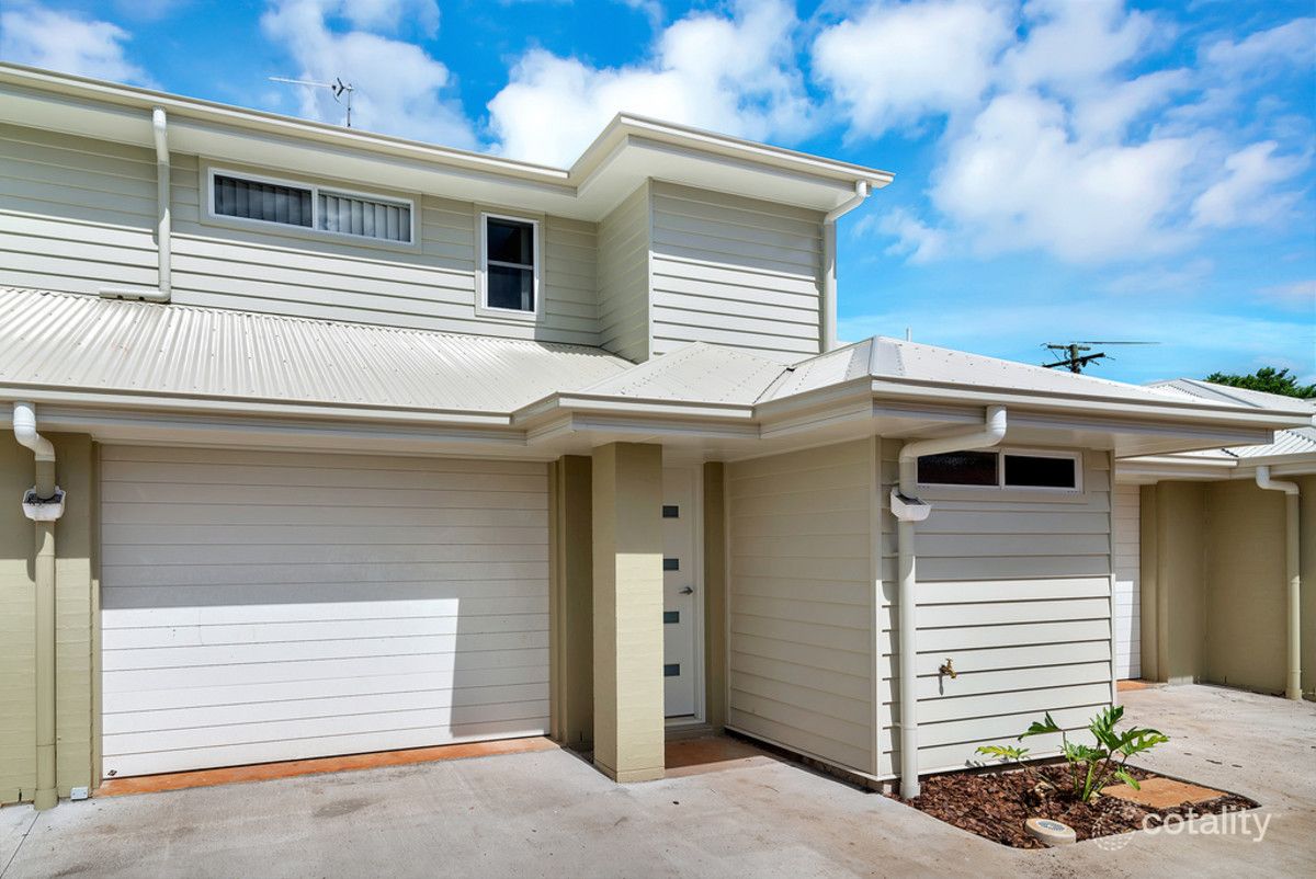 2/9 Mccook St, South Toowoomba, QLD 4350