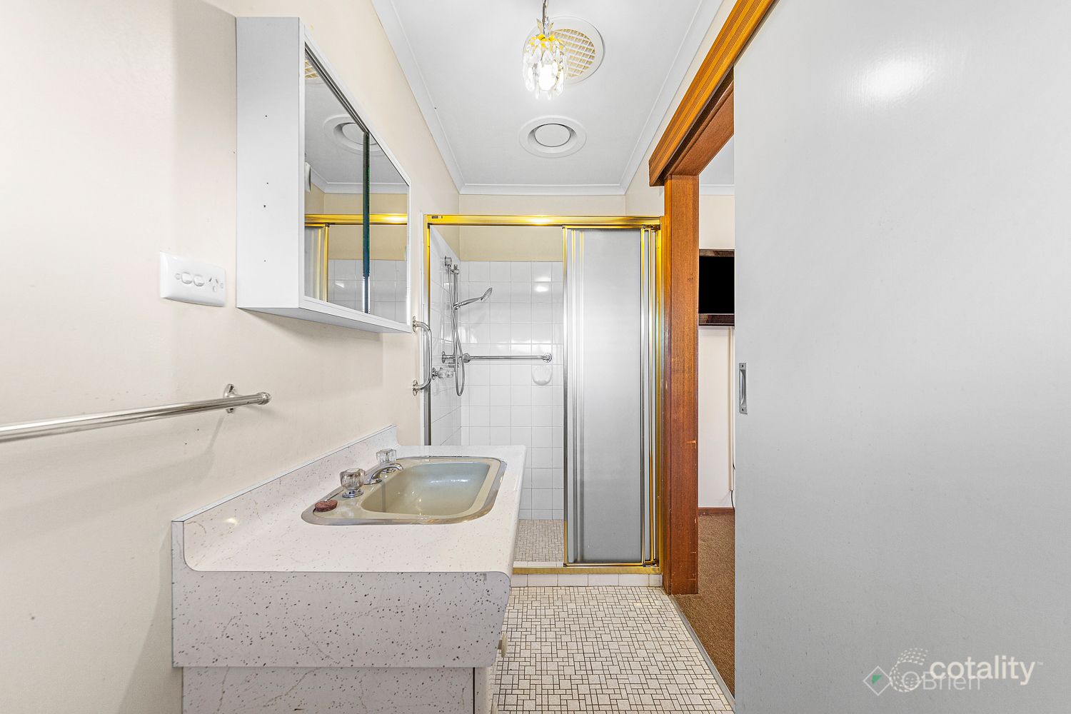 2 Otooles Rd, Cranbourne, VIC 3977
