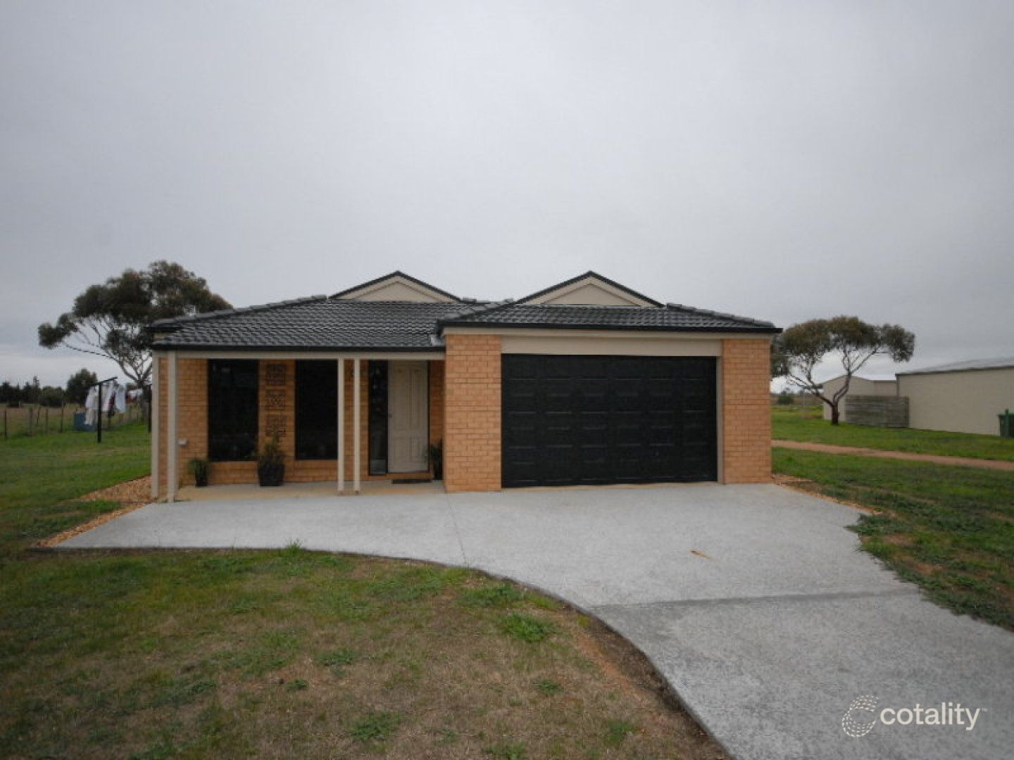 8 Lake Tide Ave, Newlands Arm, VIC 3875