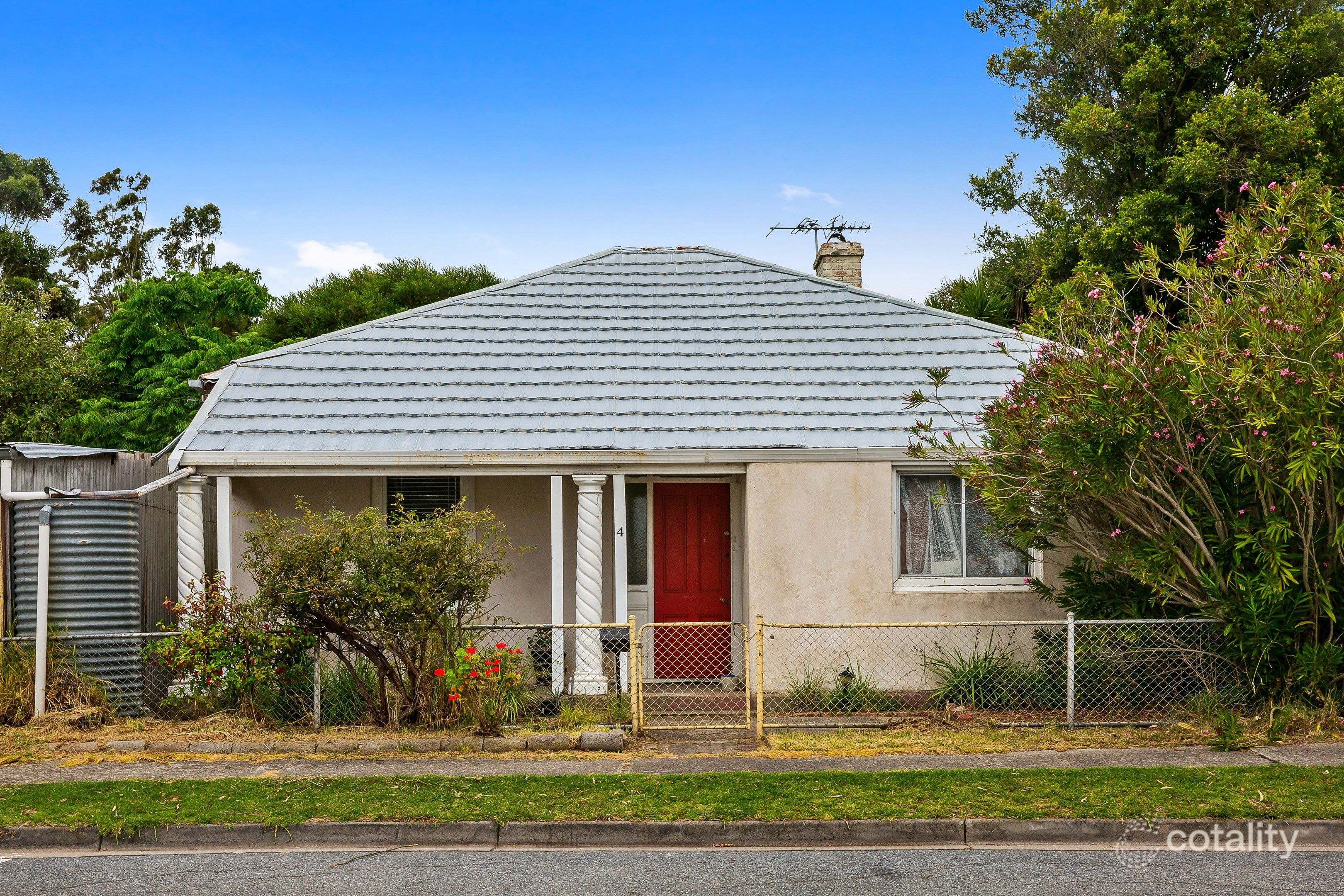 4 Kondoparinga Rd, Meadows, SA 5201