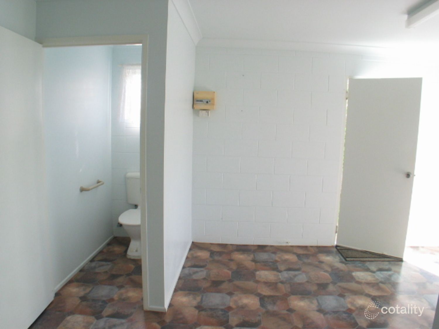 16 Jilletts Rd, Bowen, QLD 4805