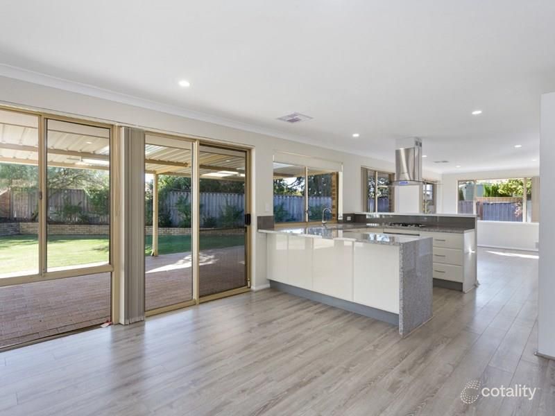 5c Swan Rd, Attadale, WA 6156