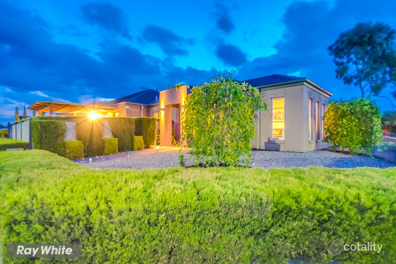 8 Secret Garden Way, Tarneit, VIC 3029