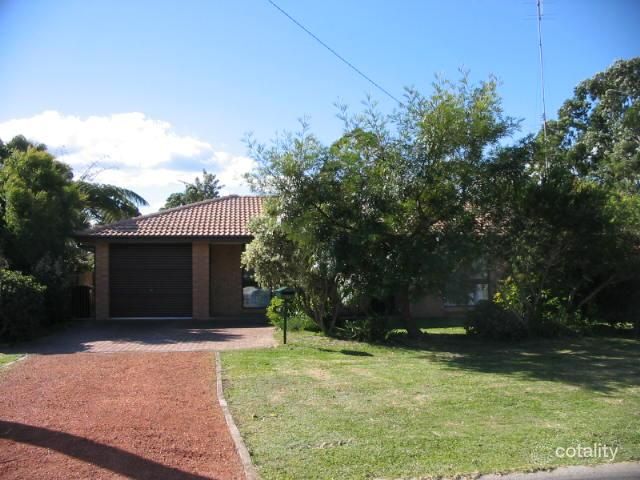 17 Poilus Pde, Tanilba Bay, NSW 2319