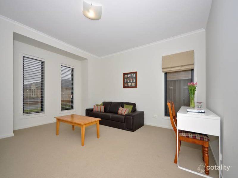 7 Oaks Ct, Parafield Gardens, SA 5107