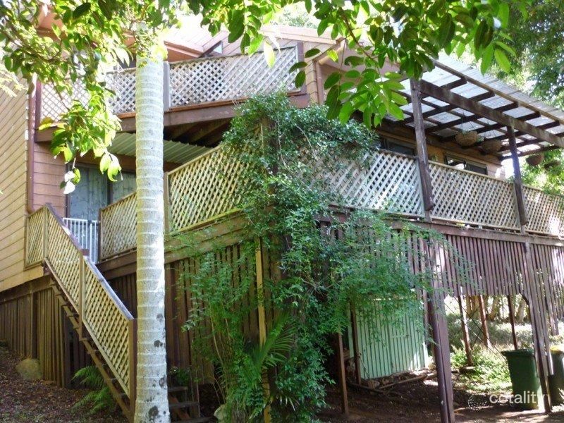 13 Crystal St, Mapleton, QLD 4560