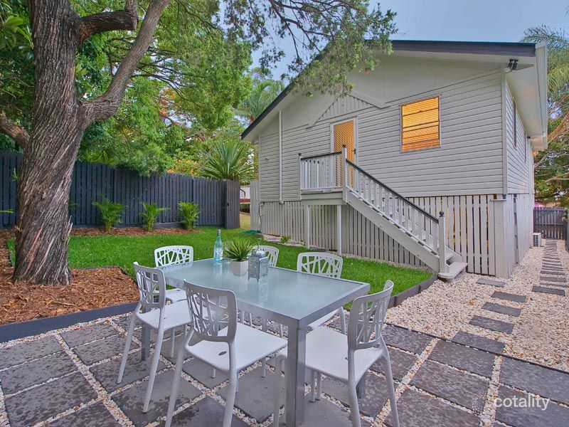 11 Caswell St, East Brisbane, QLD 4169