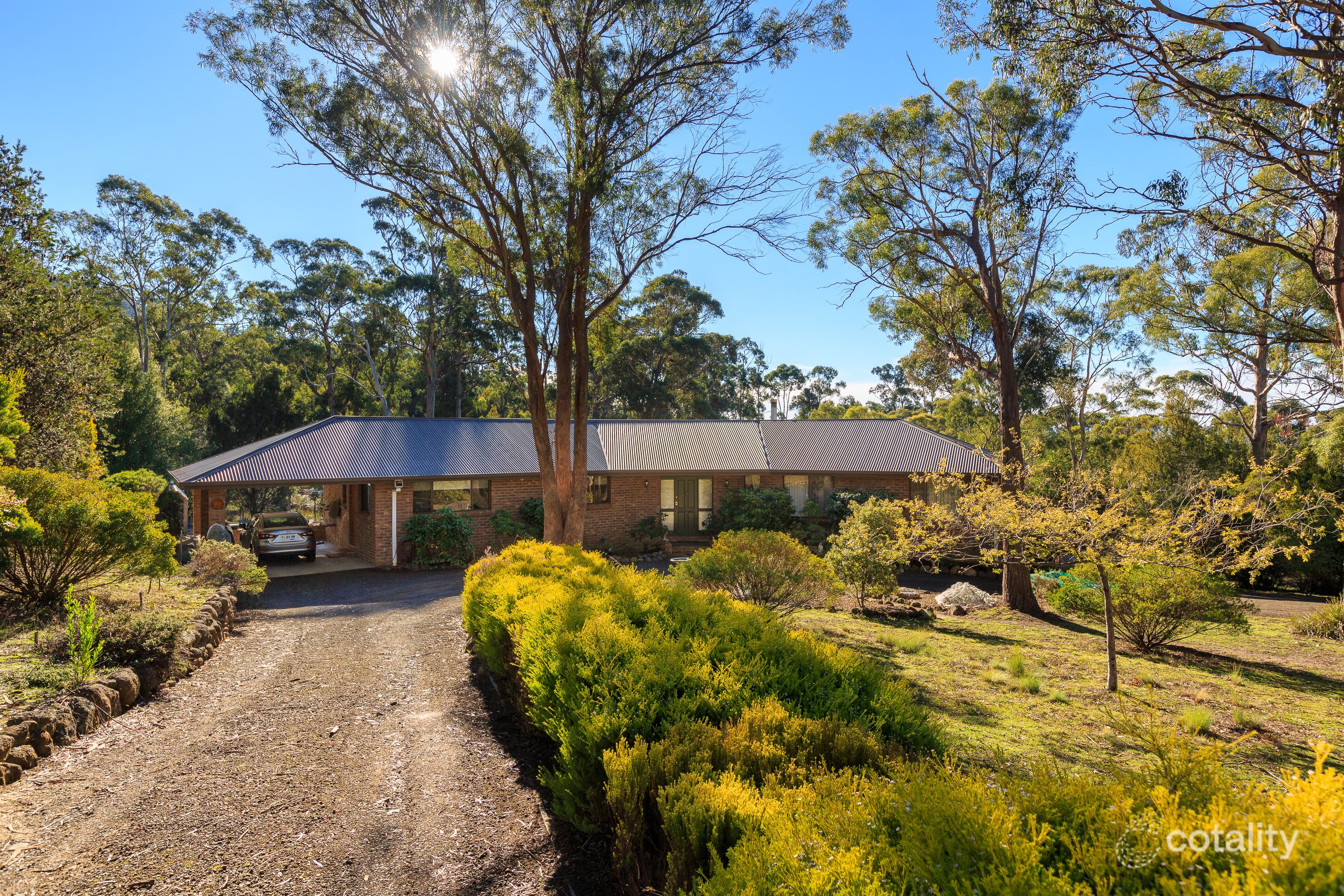 8 Traralgon Cl, Acton Park, TAS 7170