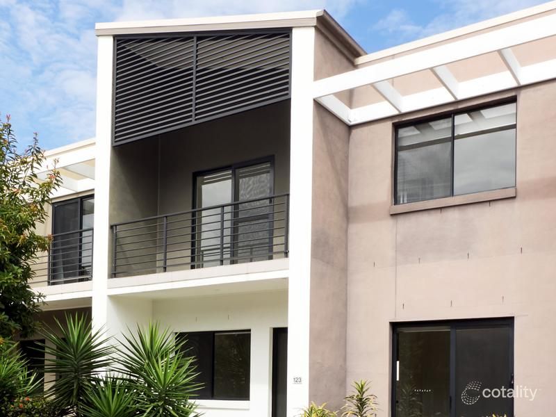 123/16 Surbiton Ct, Carindale, QLD 4152