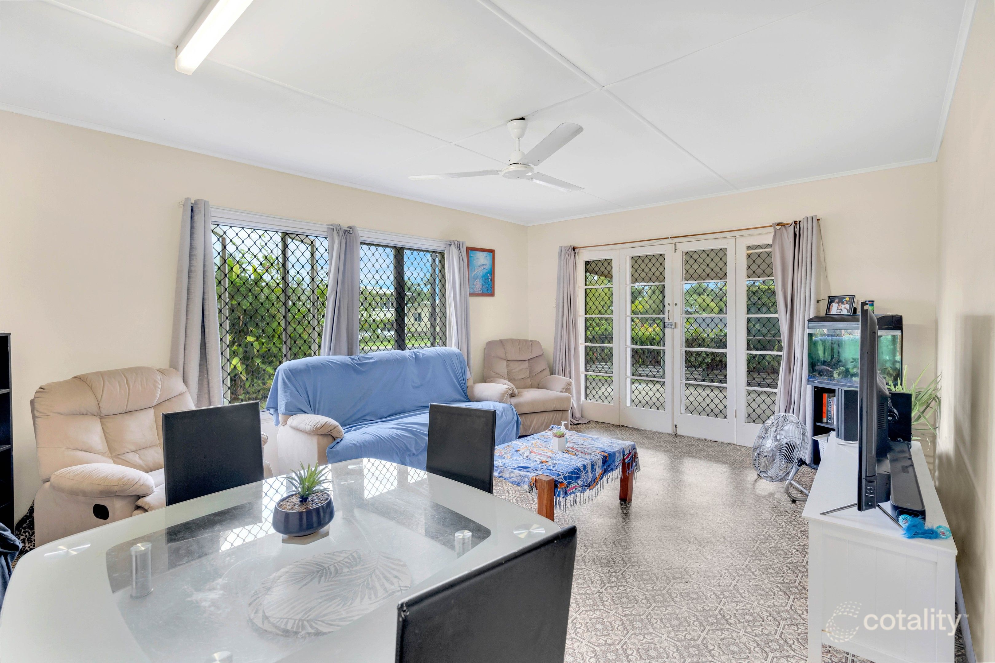 45 Miles St, Manoora, QLD 4870
