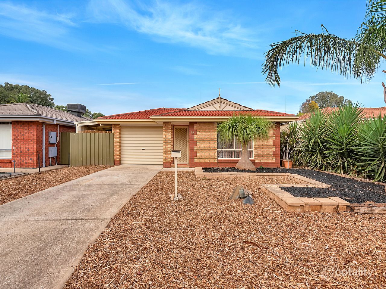 17 Caroline Dr, Paralowie, SA 5108