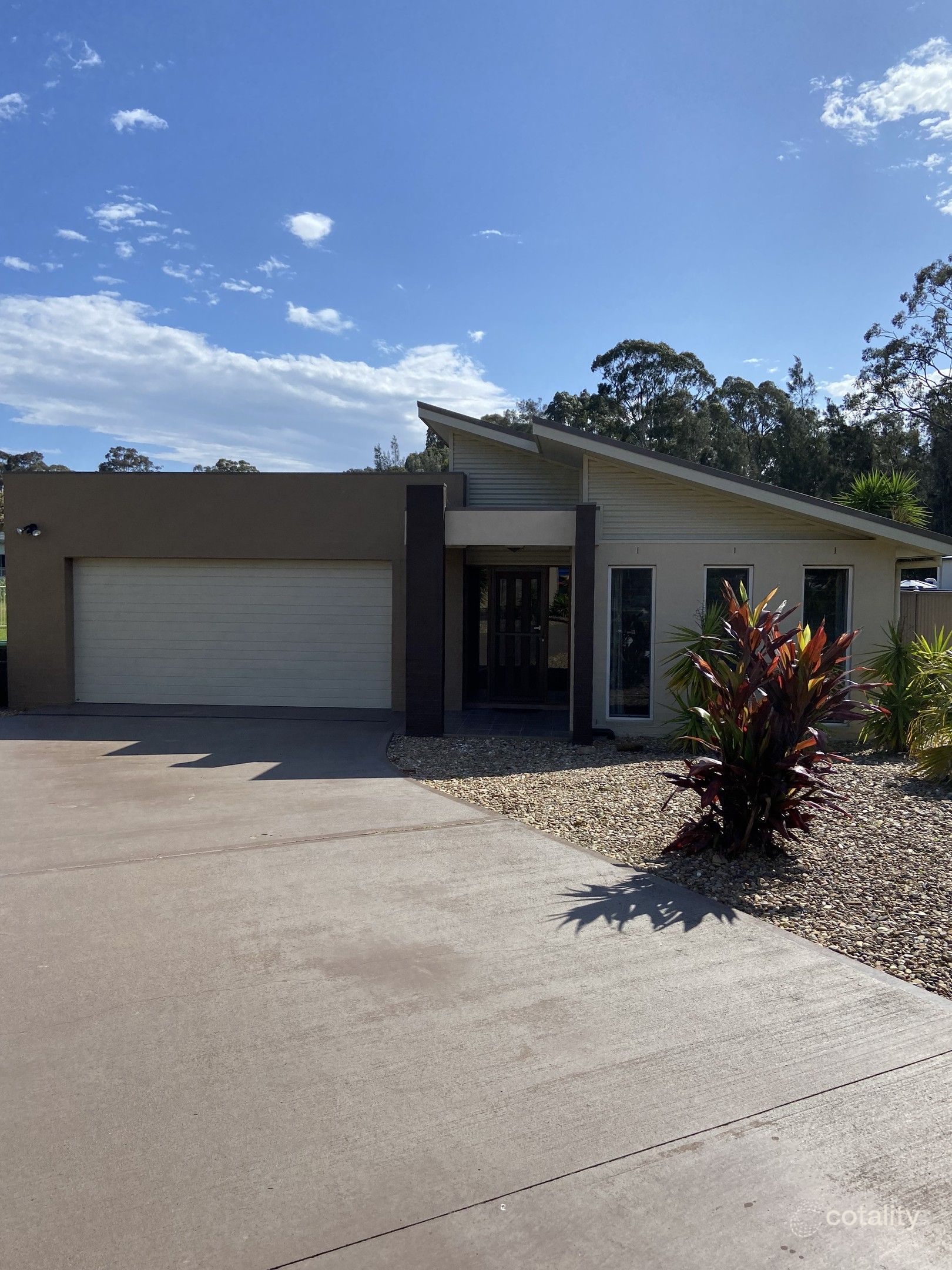 18 Nuyen Pl, Long Beach, NSW 2536