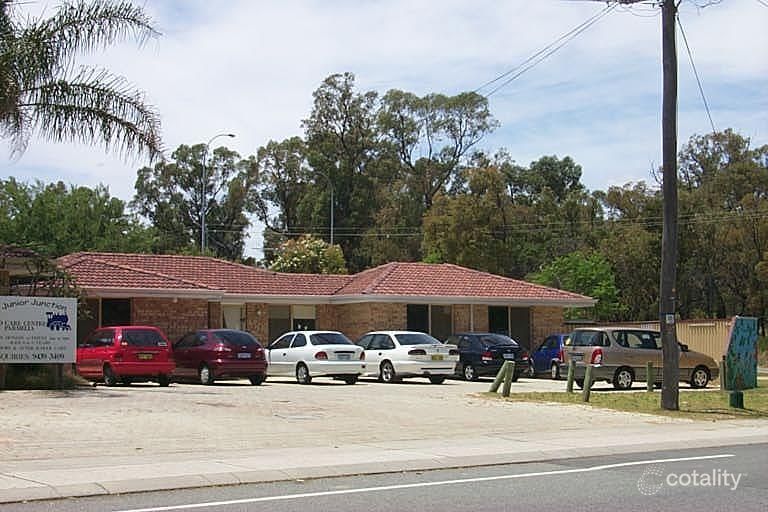 143 Meares Ave, Parmelia, WA 6167