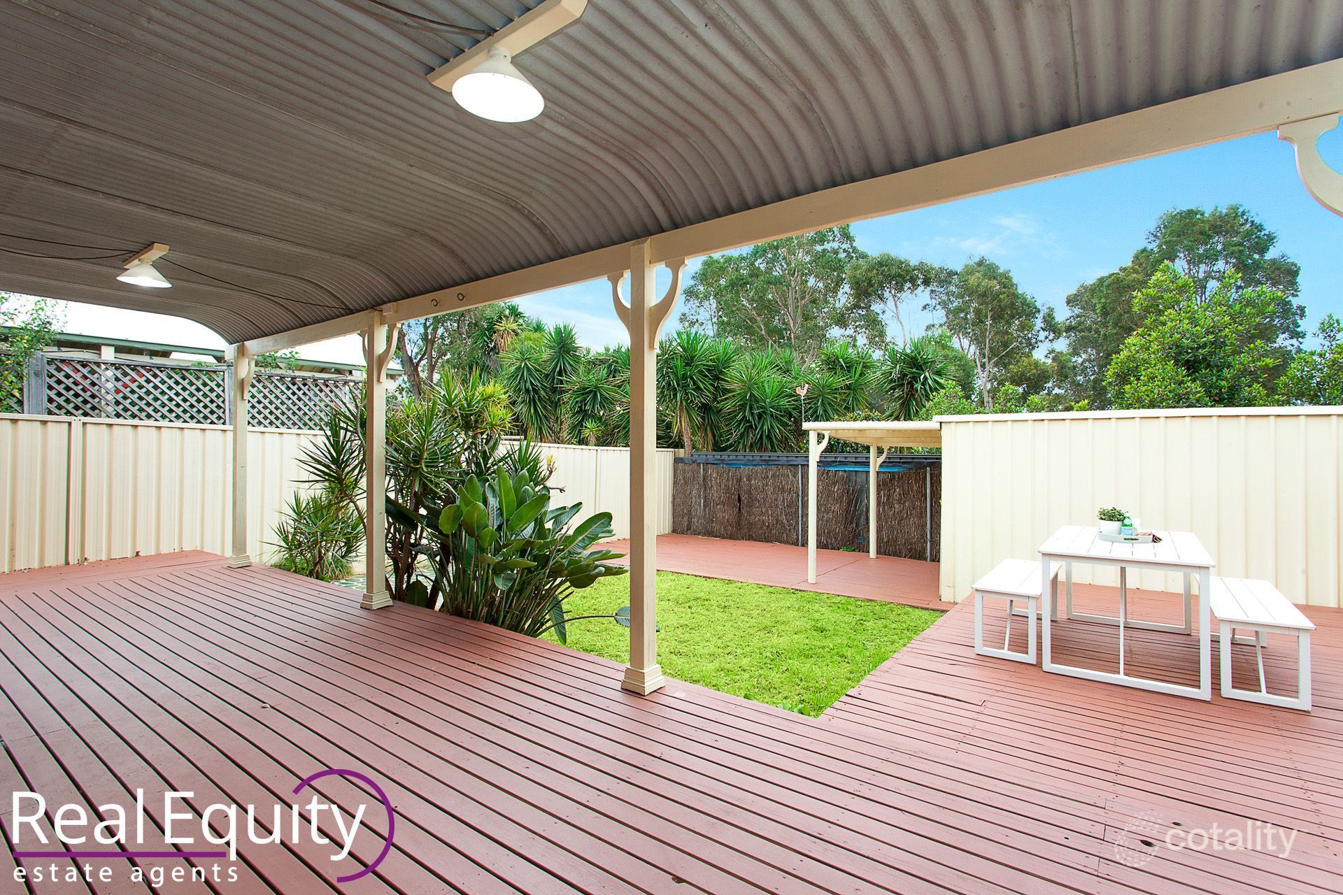 6 Tweed Ct, Wattle Grove, NSW 2173