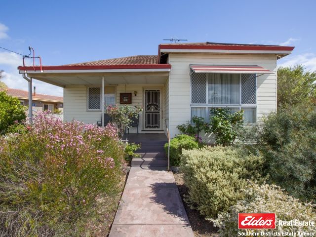 219 Steere St N, Collie, WA 6225