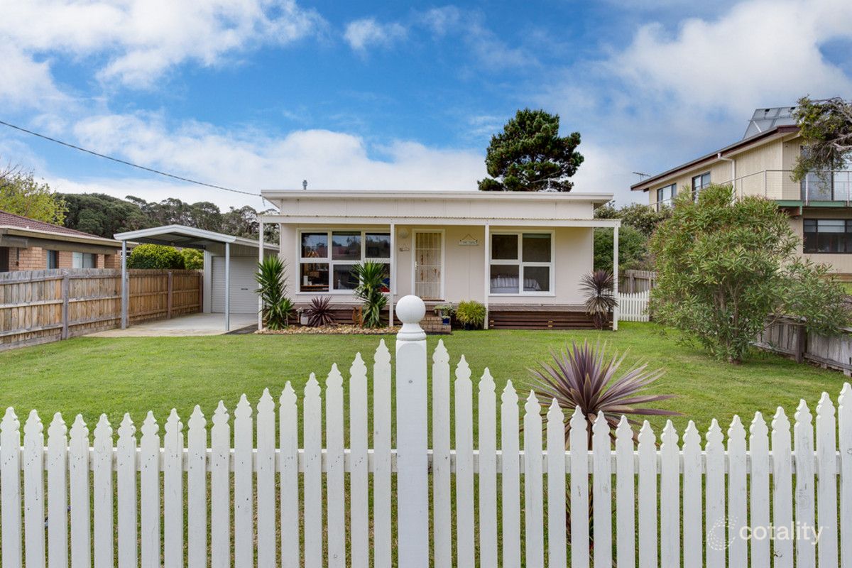 10 Kooringal Rd, Blairgowrie, VIC 3942
