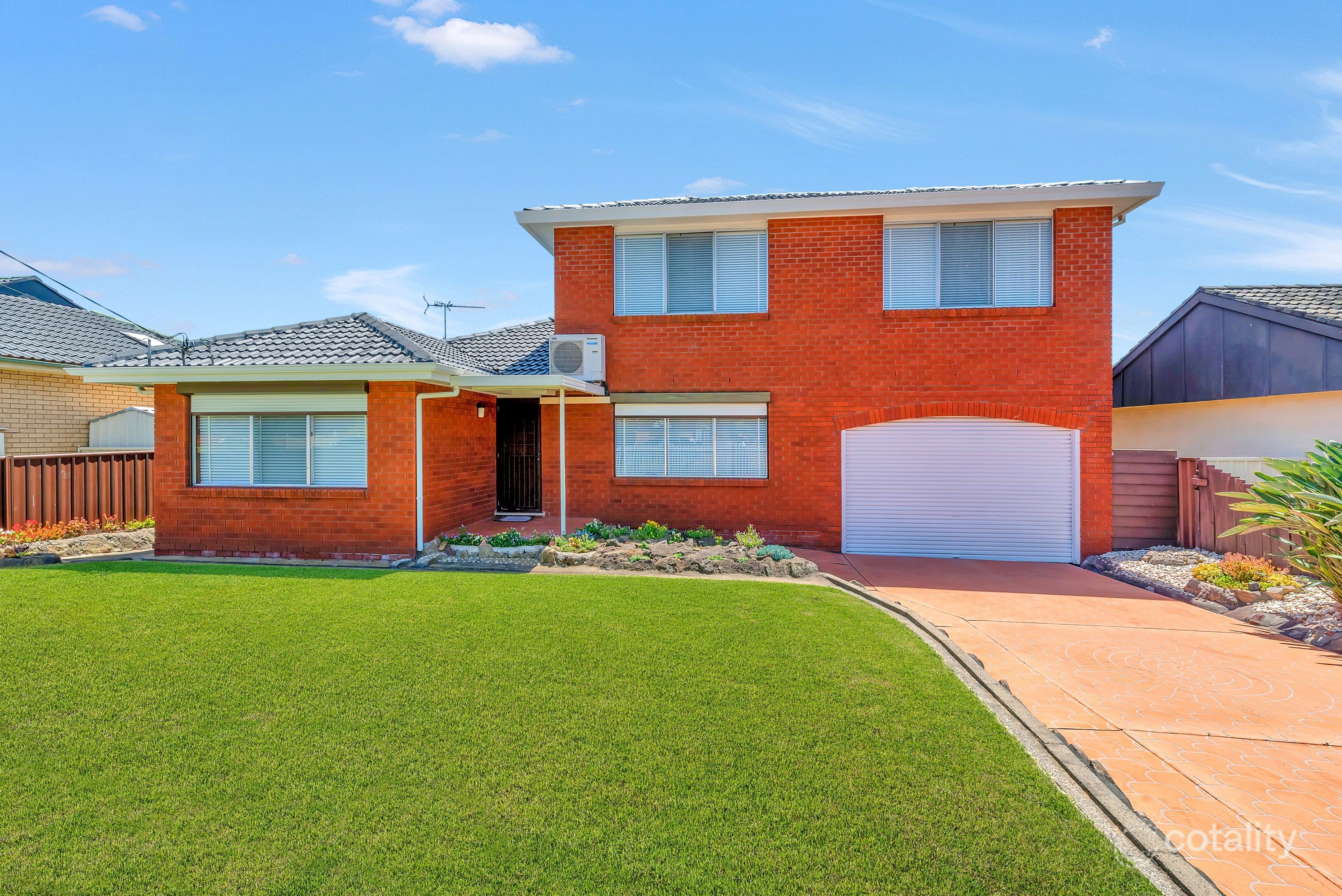 21 Ainslie St, Fairfield West, NSW 2165