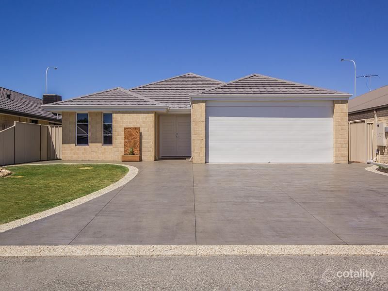 30 Hayeswater Cct, Waikiki, WA 6169