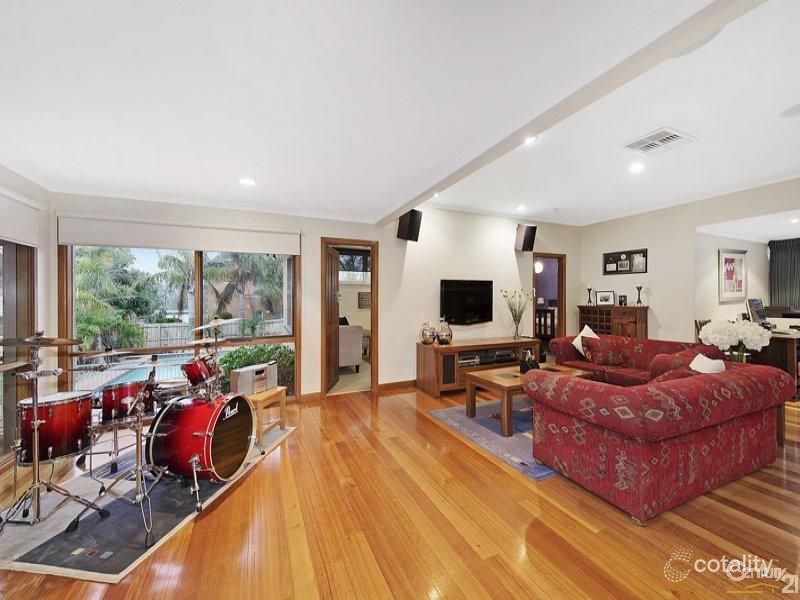74 Hilton St, Mount Waverley, VIC 3149