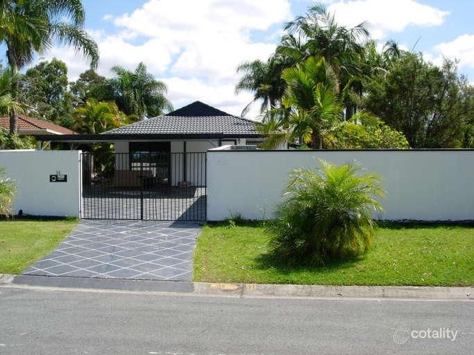 31 Madigan Rd, Carrara, QLD 4211