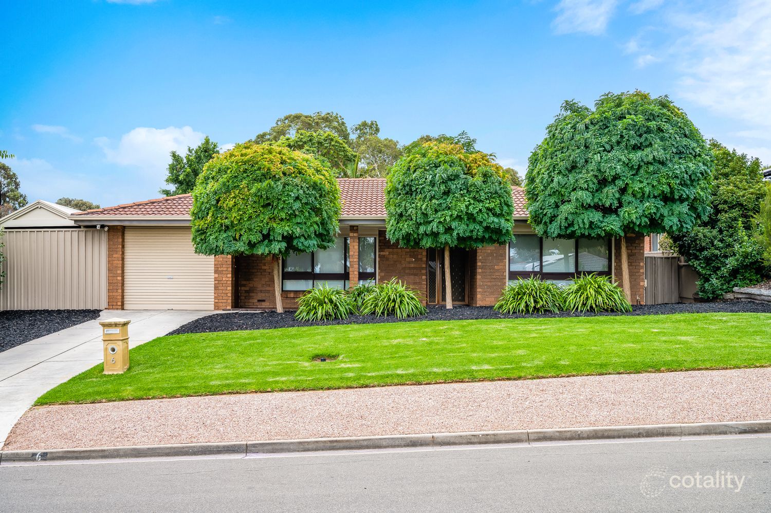 6 Hodges St, Redwood Park, SA 5097