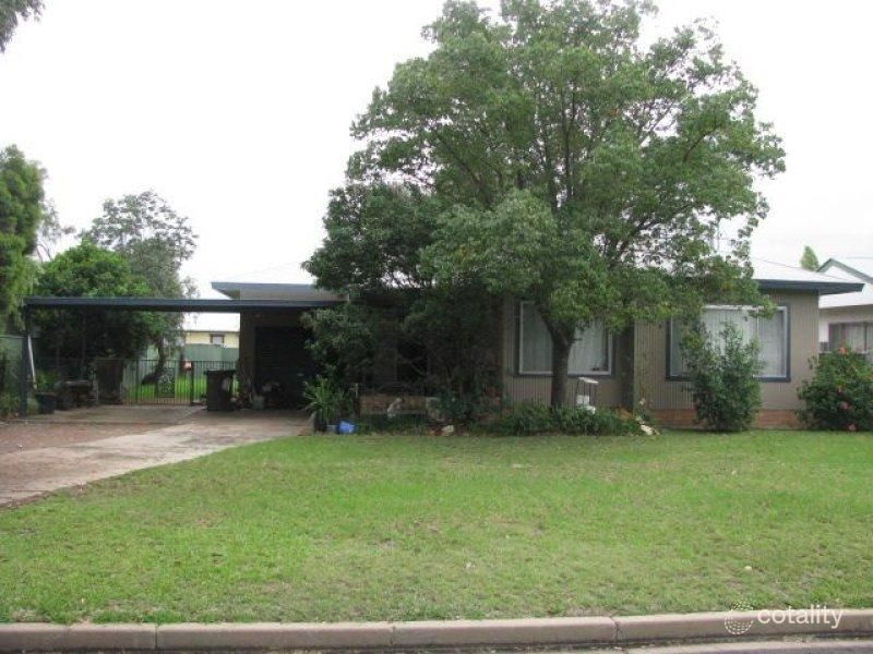 15 Frawley St, Warren, NSW 2824