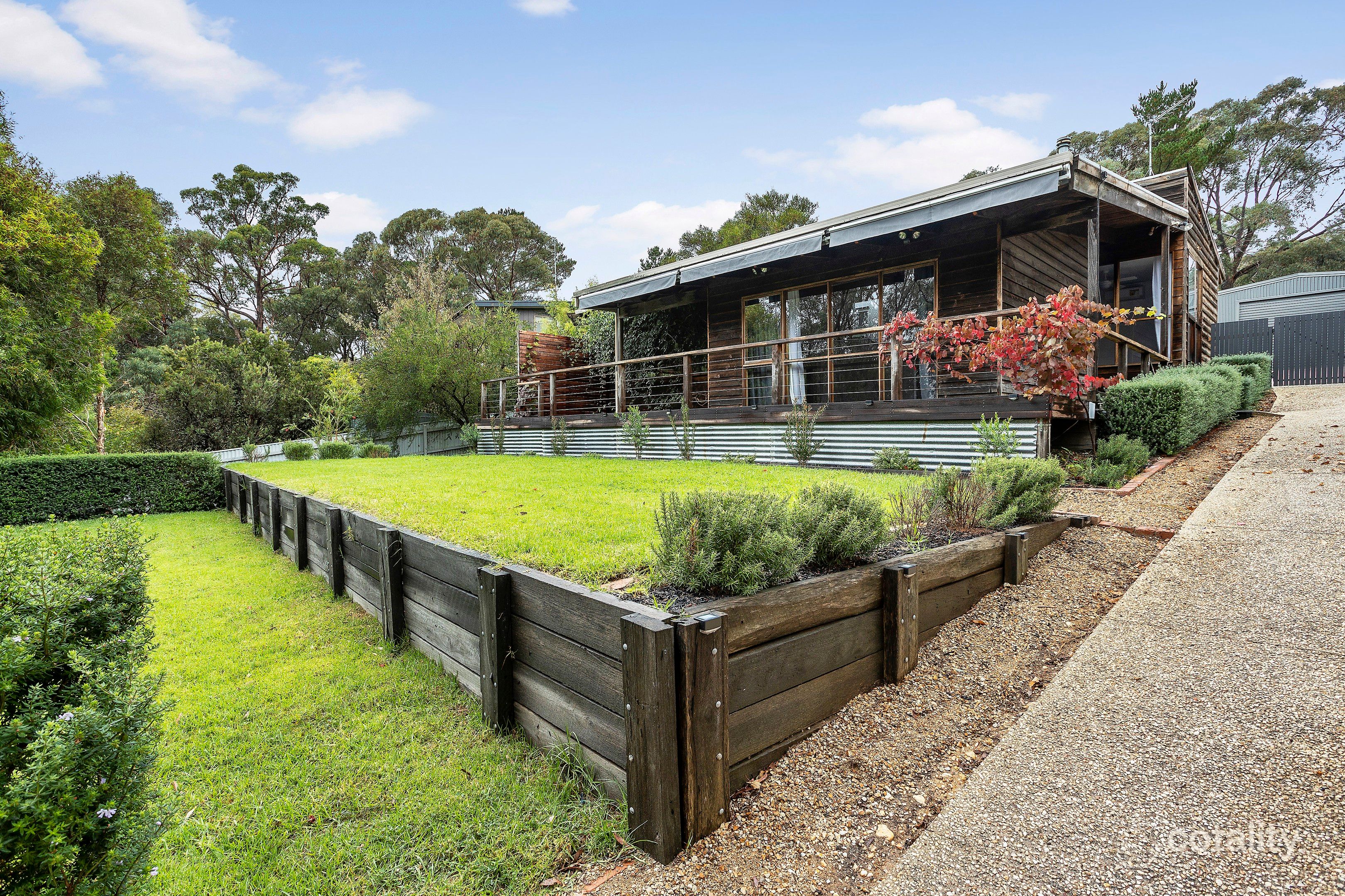 4 Hillview Rd, Daylesford, VIC 3460