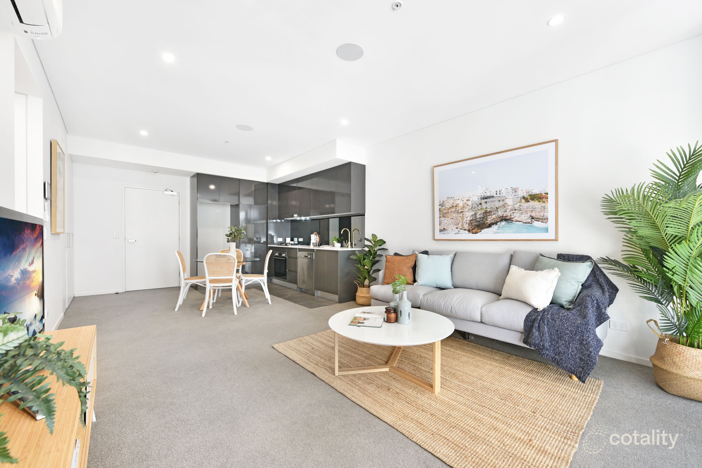 10098/5 Bennelong Pkwy, Wentworth Point, NSW 2127