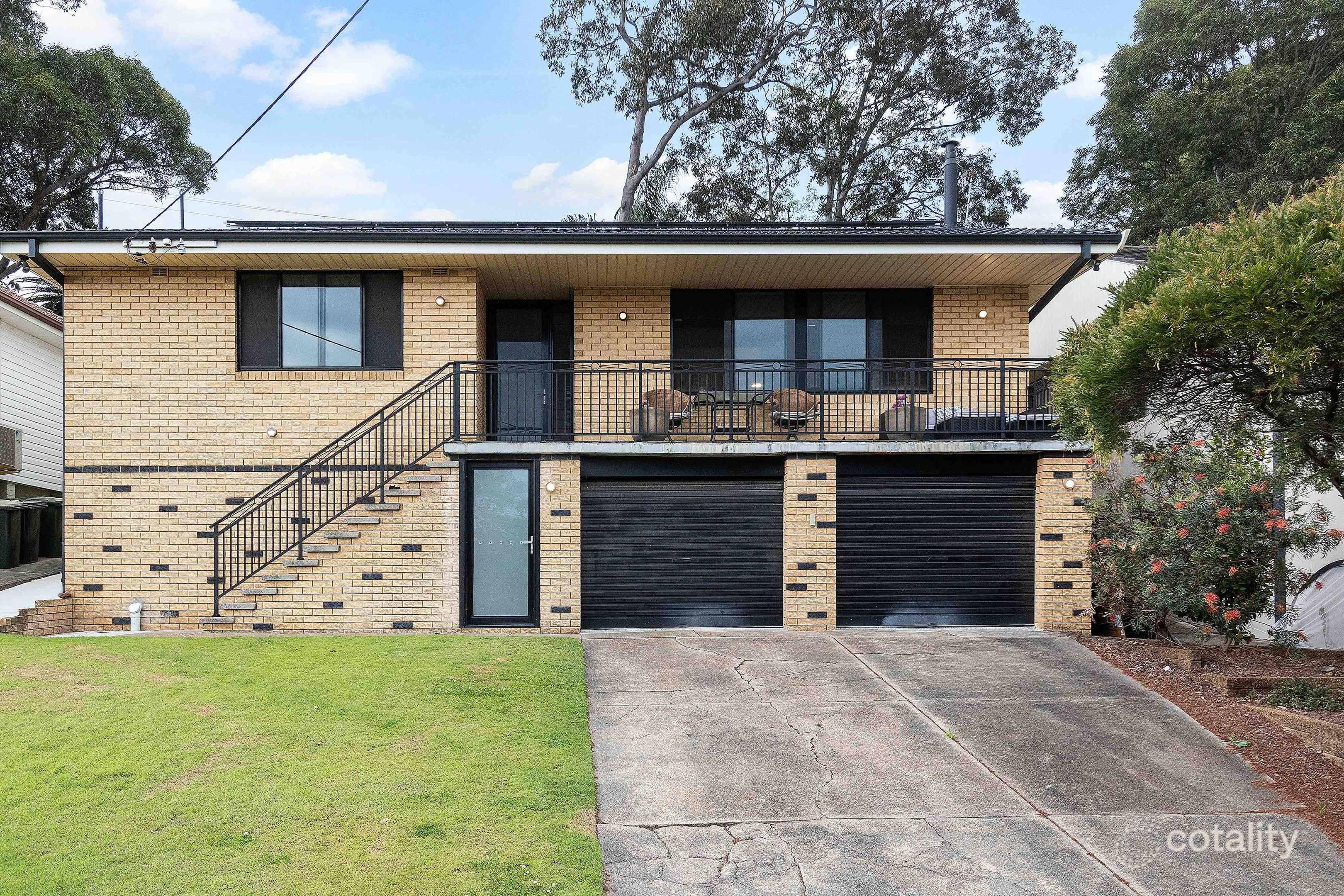 10 Elvidge Cres, Kotara South, NSW 2289