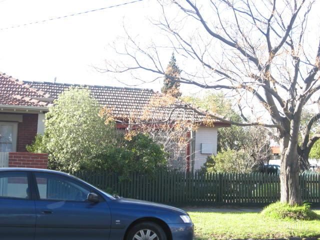 1/2 Venus St, Caulfield South, VIC 3162